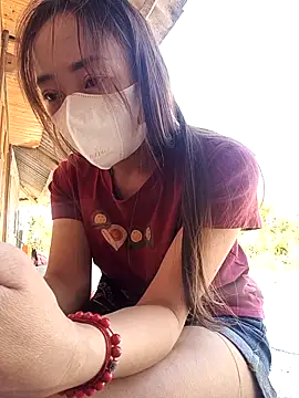 Zhan99999 online show from April 12, 7:24 am