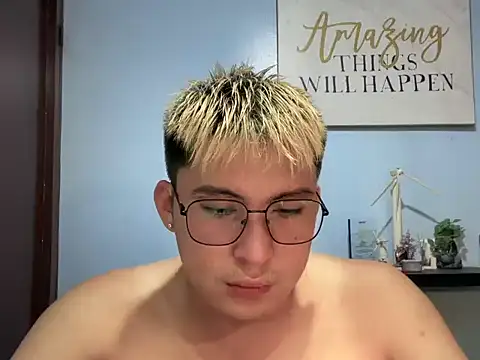 lovely jay online show from April 13, 5:40 pm