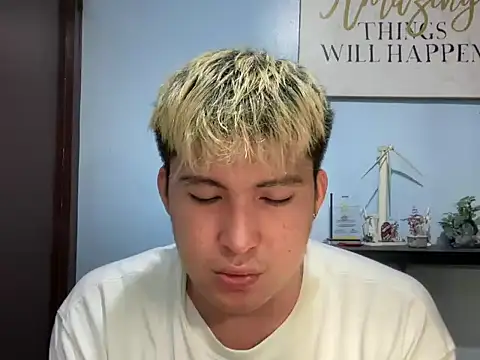 lovely jay online show from May 20, 6:03 pm