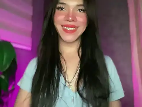 Misselliefayexxx online show from April 13, 9:09 pm