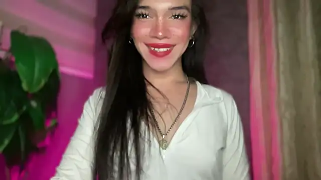 Misselliefayexxx online show from April 15, 1:56 am