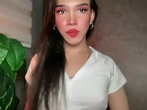 Snapshot of Misselliefayexxx chatting on May 29, 11:47 pm Misselliefayexxx online show from May 29, 11:47 pm