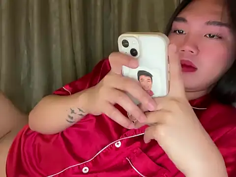 kat mire online show from March 29, 7:14 pm