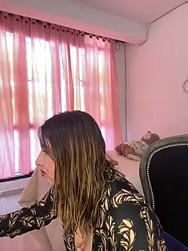 Snapshot of ADHARAMILLER__1111 chatting on November 26, 9:49 pm ADHARAMILLER 1111 online show from November 26, 9:49 pm