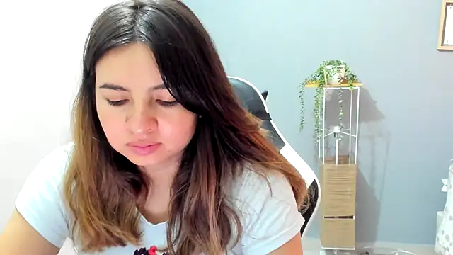 ADHARAMILLER  1111 online show from June 3, 10:26 pm