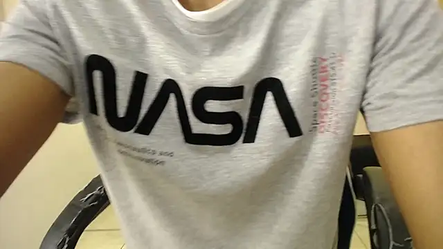 Snapshot of CollemanStone chatting on November 21, 4:22 am CollemanStone online show from November 21, 4:22 am