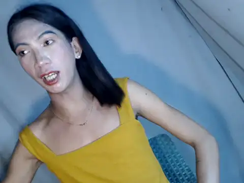 xyourdreamtrans online show from February 5, 3:55 am