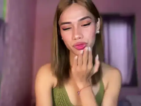 Lovelynikki03 online show from June 27, 8:19 am