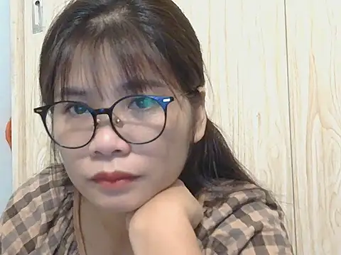 Ori299 online show from December 19, 5:03 am