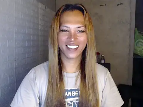 Snapshot of isabellabigcock06 chatting on March 28, 4:06 pm isabellabigcock06 online show from March 28, 4:06 pm