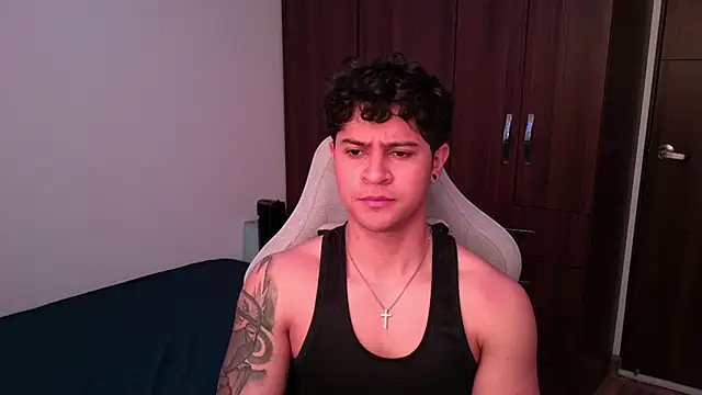 domsantiago  online show from October 6, 3:31 pm