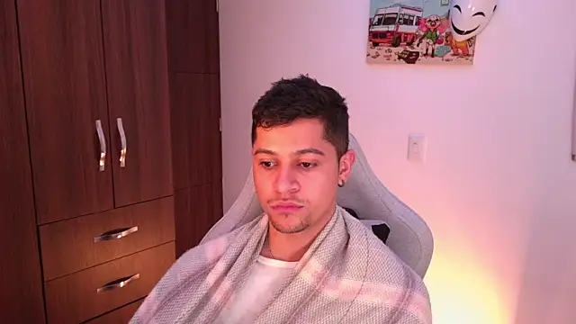 domsantiago  online show from October 30, 2:24 am