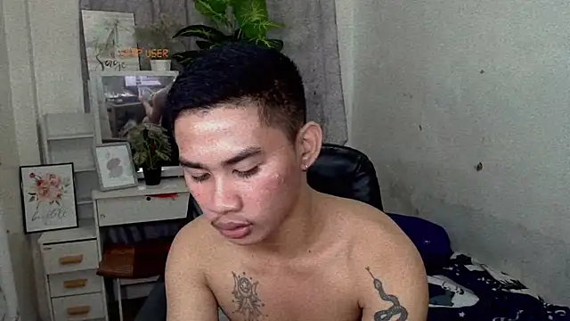 asianhardcock25 online show from September 12, 11:21 am