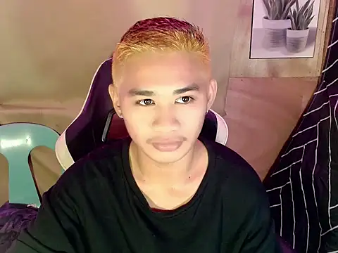 asianhardcock25 online show from September 15, 1:44 pm