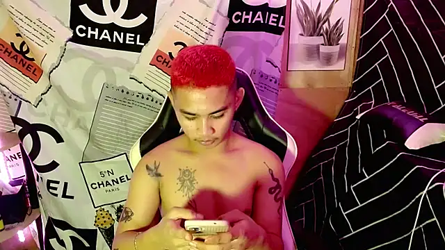 asianhardcock25 online show from September 29, 10:20 am