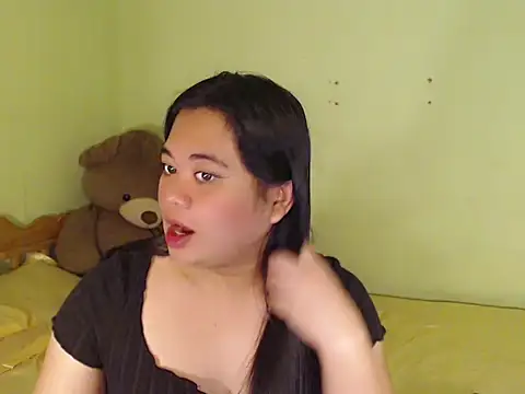 Snapshot of Im_ur_mother chatting on July 9, 5:22 am Im ur mother online show from July 9, 5:22 am