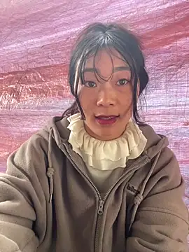 Snapshot of isaaa5 chatting on March 5, 2:29 am isaaa5 online show from March 5, 2:29 am