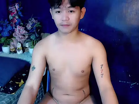 Snapshot of Albertx_Destroyer69 chatting on February 22, 11:47 pm Albertx Destroyer69 online show from February 22, 11:47 pm