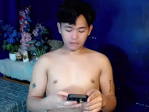 Snapshot of Albertx_Destroyer69 chatting on February 26, 1:15 am Albertx Destroyer69 online show from February 26, 1:15 am