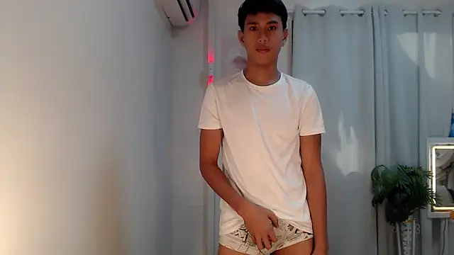 shokolet 2001 online show from January 18, 7:34 am