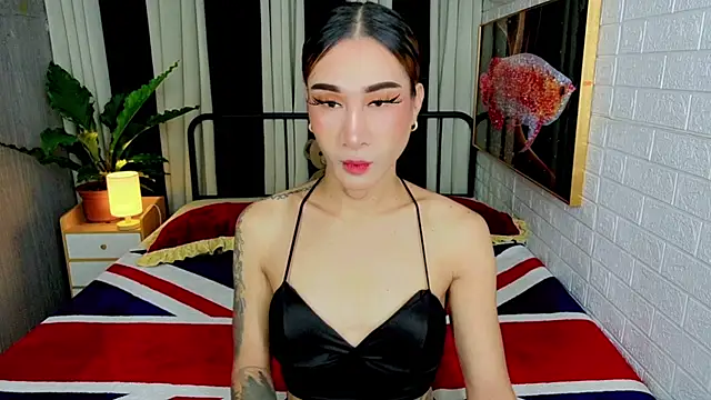 TRANSGODDESSA online show from October 21, 9:04 pm