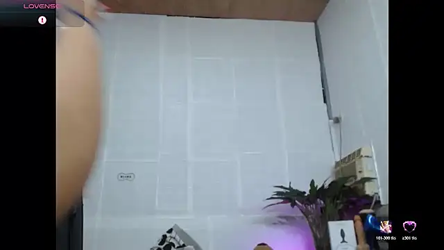 lucyheart777 online show from February 14, 6:54 am