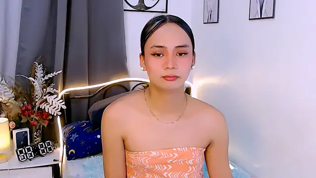 Zialustts online show from November 23, 2:00 am