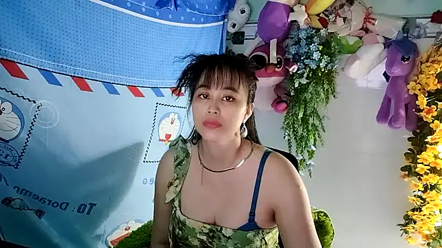 emgaixinhngoan online show from November 20, 3:12 pm