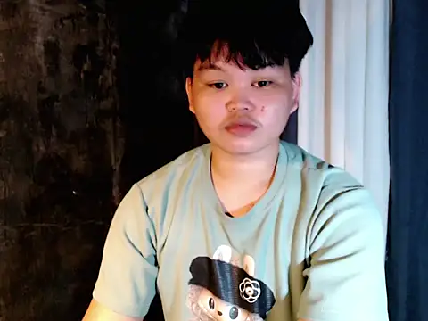 Reynelcock online show from October 16, 4:52 pm