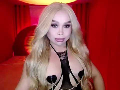 Snapshot of andy_slave4u chatting on November 17, 4:57 pm andy slave4u online show from November 17, 4:57 pm