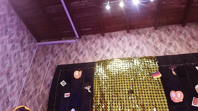 wensheng  online show from September 23, 7:17 pm