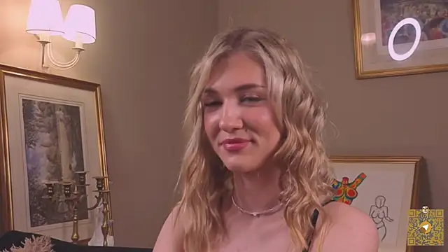 Snapshot of BeatrixGummer chatting on October 9, 8:07 pm BeatrixGummer online show from October 9, 8:07 pm