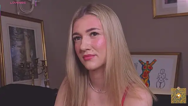 Snapshot of BeatrixGummer chatting on October 11, 8:07 pm BeatrixGummer online show from October 11, 8:07 pm