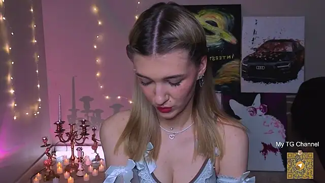 Snapshot of BeatrixGummer chatting on November 16, 8:25 pm BeatrixGummer online show from November 16, 8:25 pm