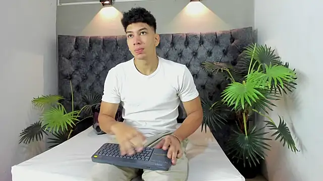 ALAN REDINGER online show from October 29, 1:02 pm