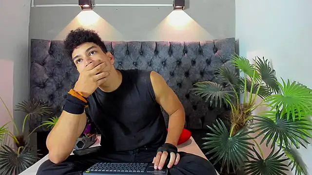 ALAN REDINGER online show from November 29, 12:30 pm