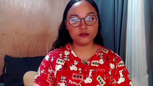  Lylia online show from October 6, 5:49 am