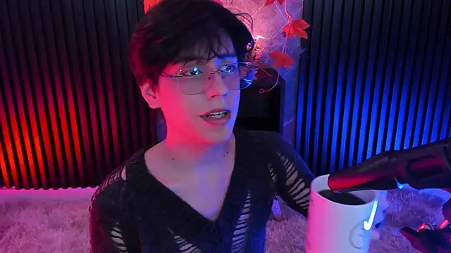 Snapshot of luixdust_ chatting on September 30, 4:50 am luixdust online show from September 30, 4:50 am