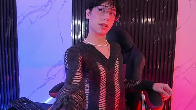 Snapshot of luixdust_ chatting on October 26, 10:32 am luixdust online show from October 26, 10:32 am