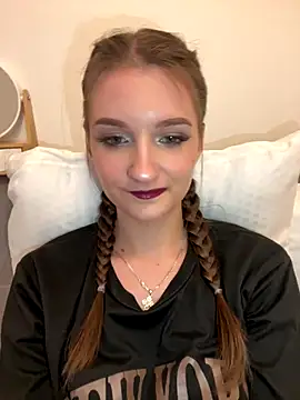 AdelinaEmber online show from October 13, 11:21 am