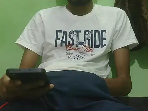 rockyy23boy online show from April 25, 4:04 pm