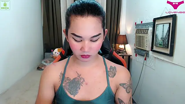 lil fantacy online show from November 12, 8:37 am