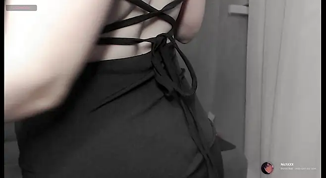 cute elfy  online show from November 9, 2:26 pm