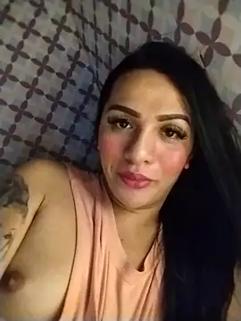 Snapshot of enoria1992 chatting on May 20, 8:15 pm enoria1992 online show from May 20, 8:15 pm