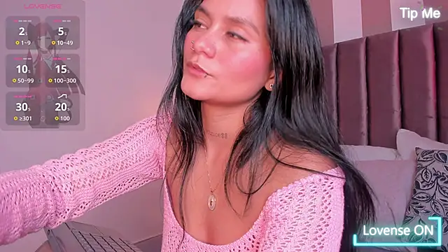 Miiaa jones online show from January 14, 1:28 pm