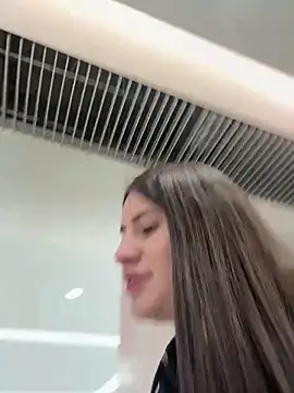 Isabella21  online show from October 18, 12:13 am