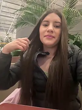 Isabella21  online show from October 22, 12:11 am