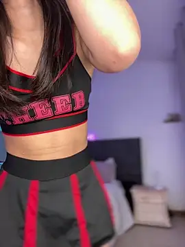 julieta jhonss online show from November 1, 3:08 am