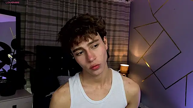 Christopher 77 online show from October 10, 4:44 am