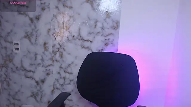 lincy honeyy online show from February 24, 3:54 pm